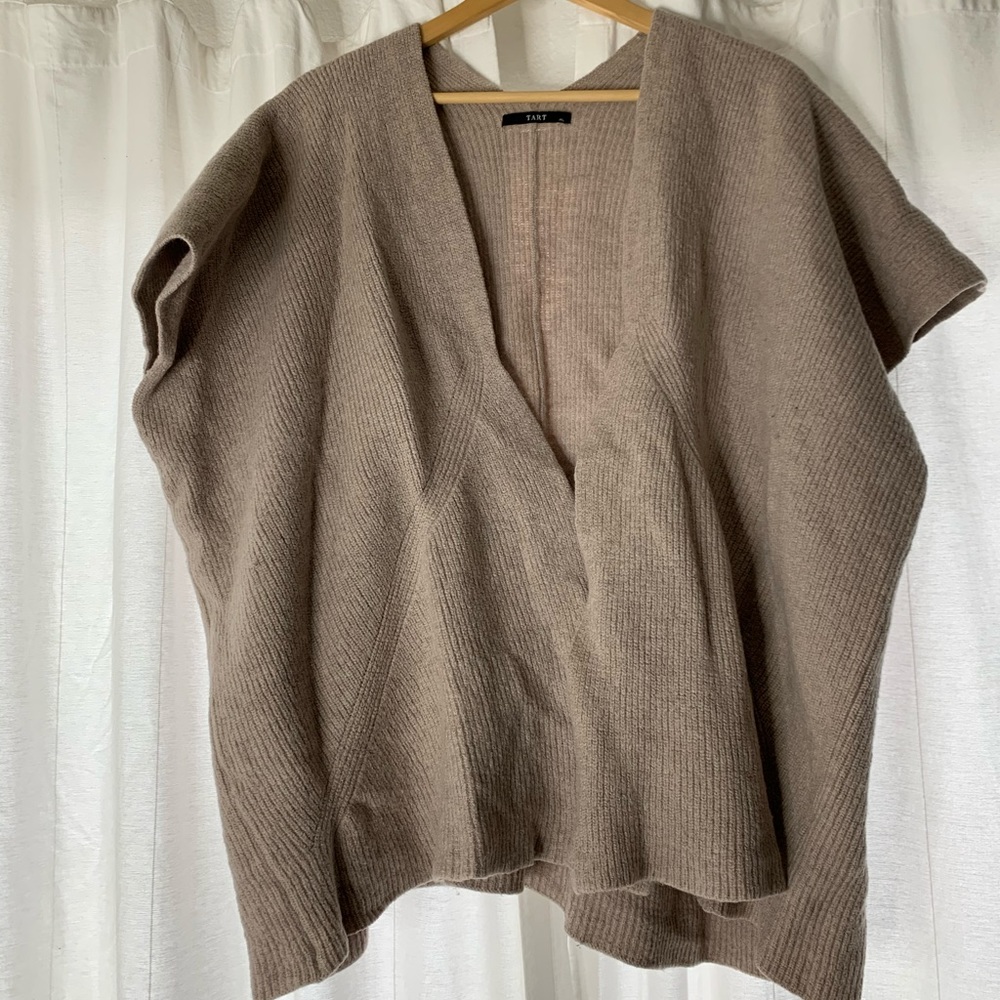 100% wool oversized vest